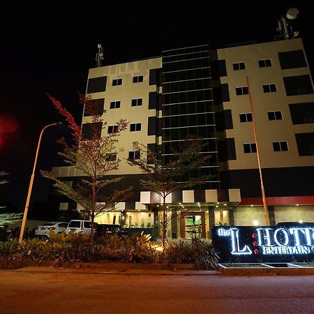 The L Hotel Entertainment Batam Exterior foto