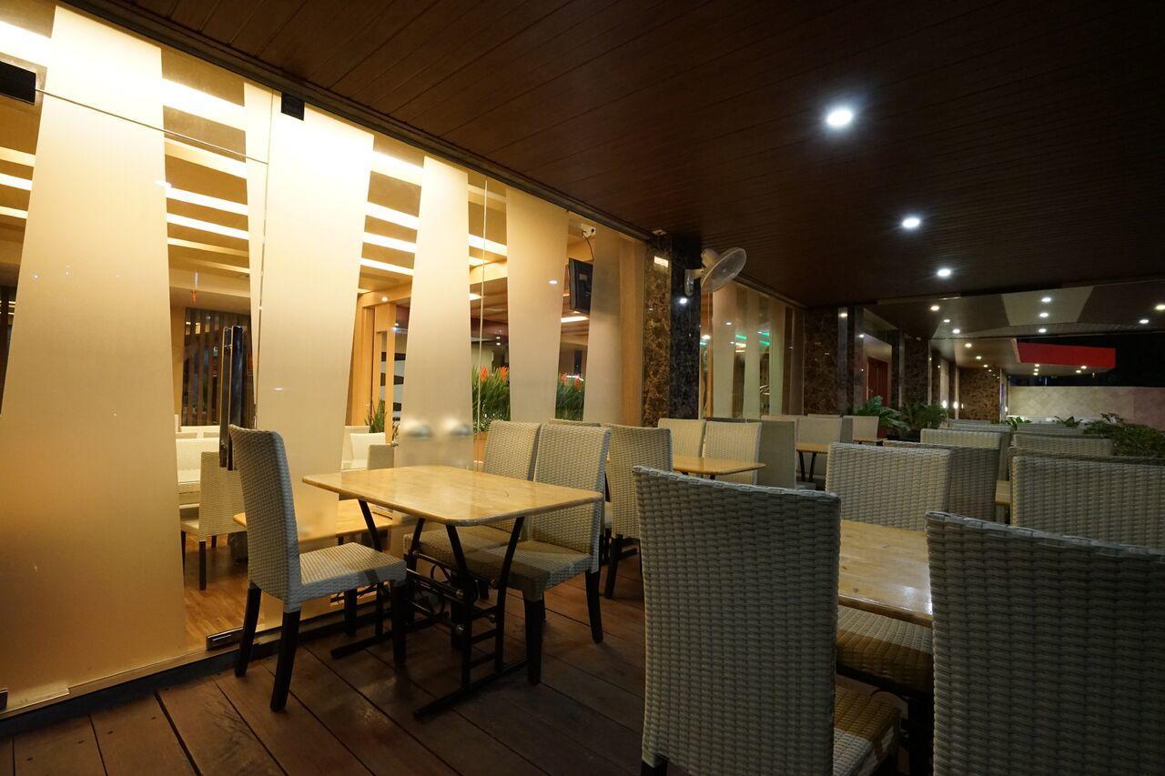 The L Hotel Entertainment Batam Exterior foto