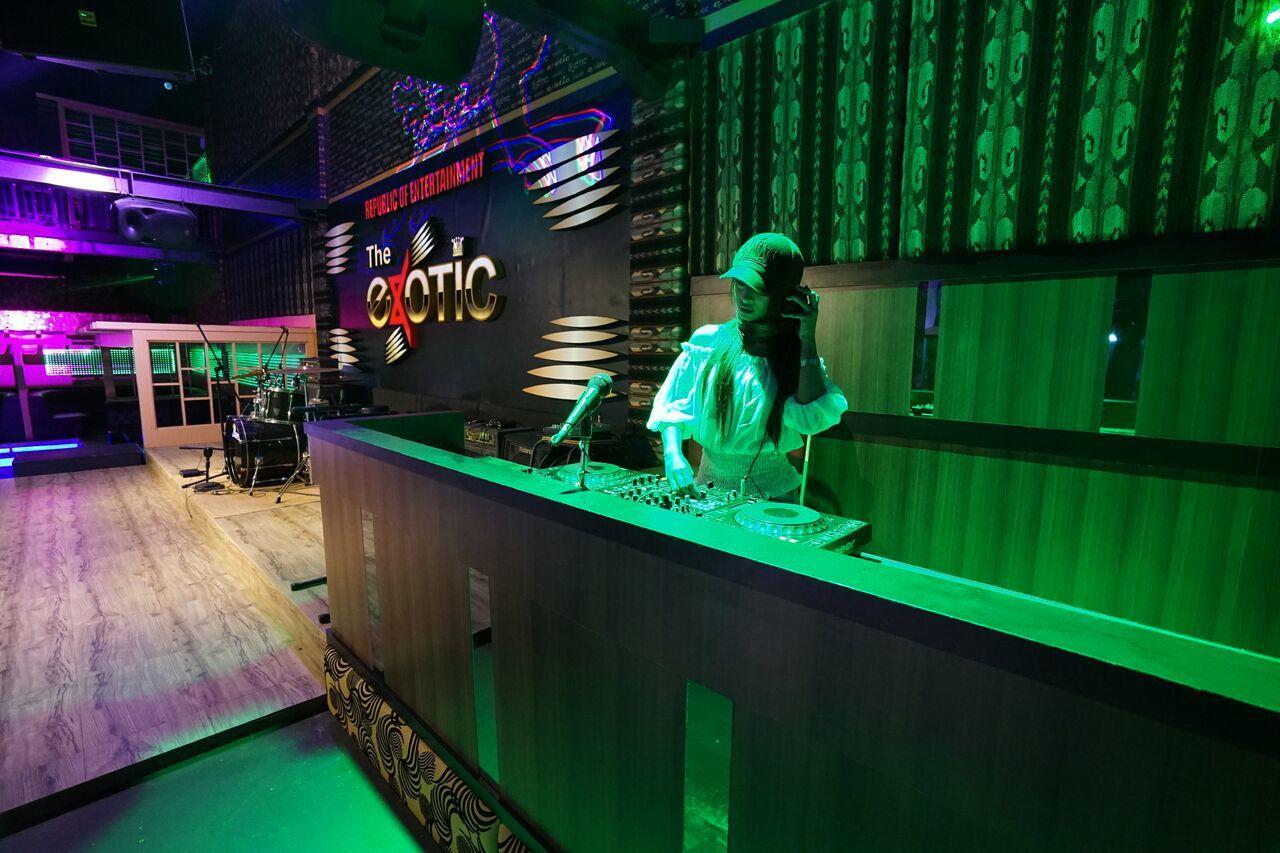The L Hotel Entertainment Batam Exterior foto