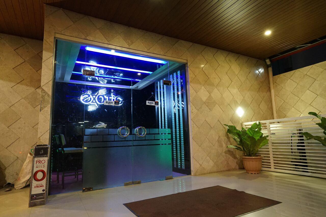 The L Hotel Entertainment Batam Exterior foto